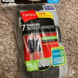 NWT!! Hanes Tagless Boxer Briefs